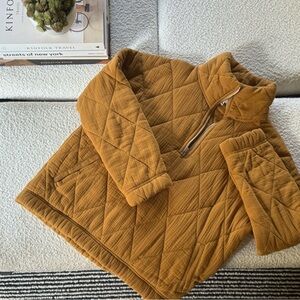 Entro Mustard Quilted Top